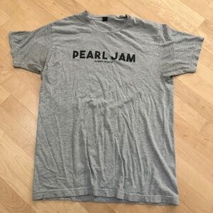 Pearl Jam 2018 Missoula, MT Concert Tee Large